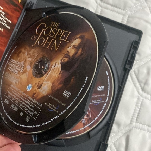 3/$20. The Gospel of John DVD Set - Picture 7 of 10